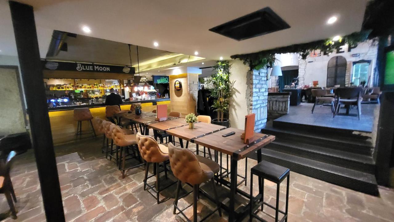Design Hotel Mr President Belgrado Exterior foto