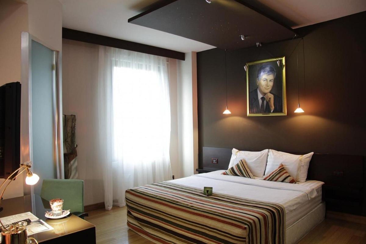 Design Hotel Mr President Belgrado Exterior foto