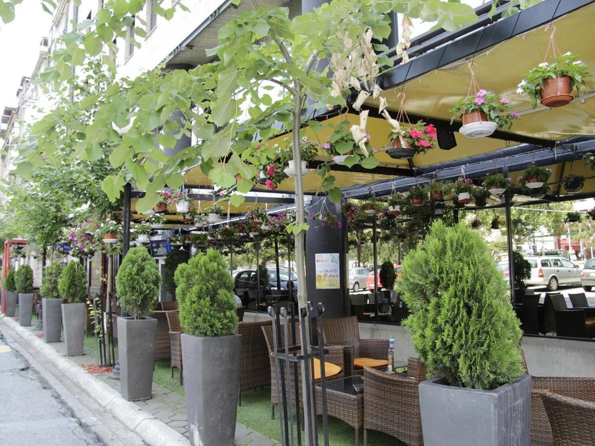 Design Hotel Mr President Belgrado Exterior foto