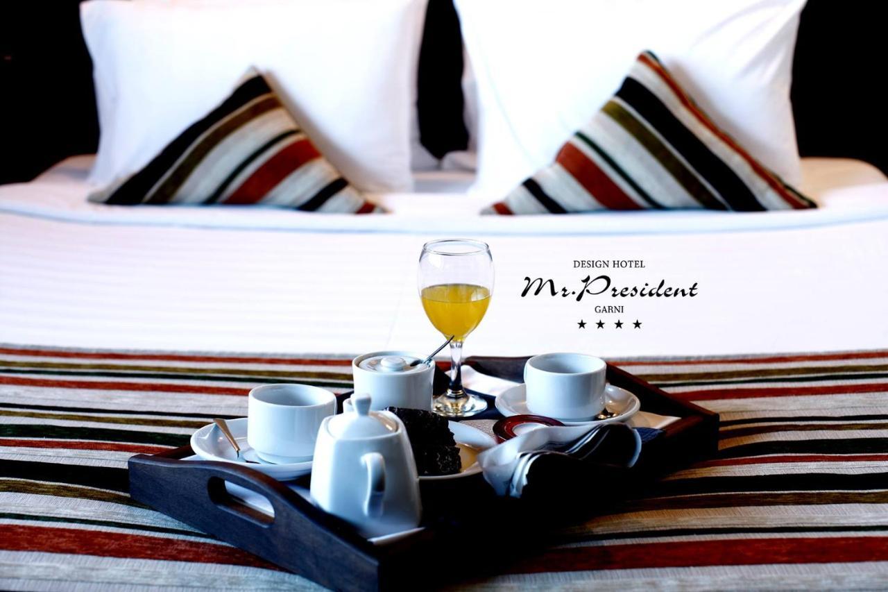 Design Hotel Mr President Belgrado Exterior foto